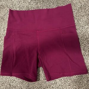 Athleta Purple Salutation Stash 5” Shorts
